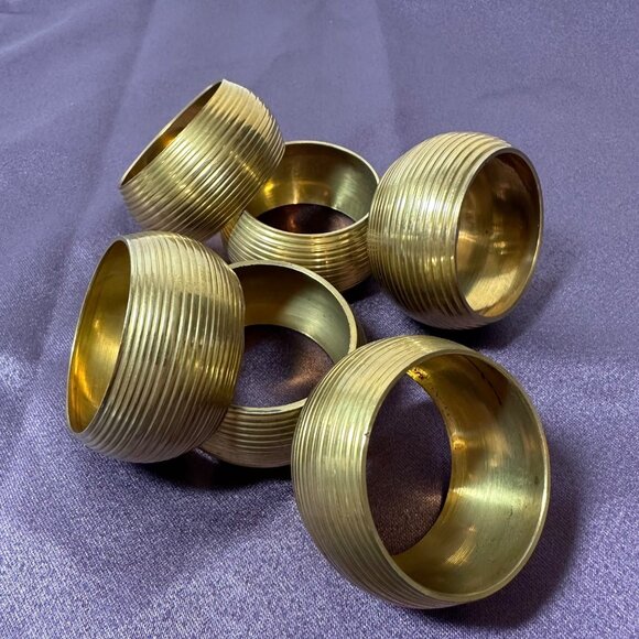 Brass Napkin Rings Set Of 6 MCM Ribbed Design For Elegant Table Setting - Picture 1 of 3